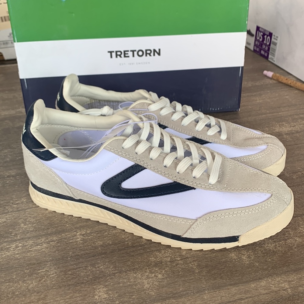 NIB Womens Tretorn Rawlins Casual Athletic Sneaker Leather White Navy - Picture 3 of 5